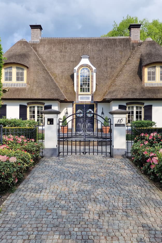 Beringhem B.V. voorkant