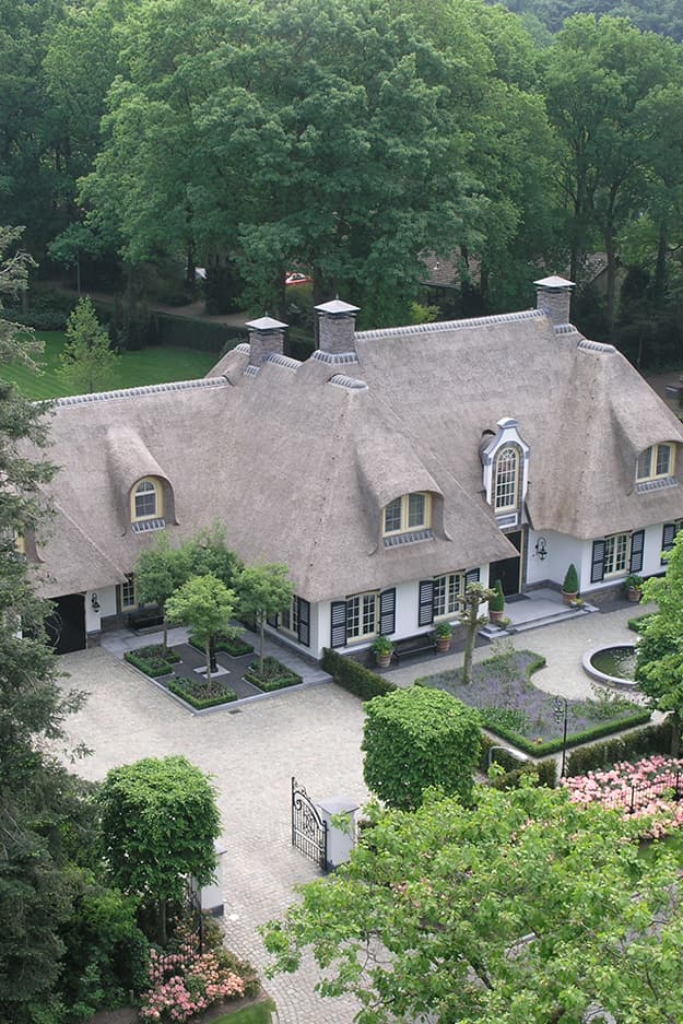 Luchtfoto van het Beringhem B.V. pand